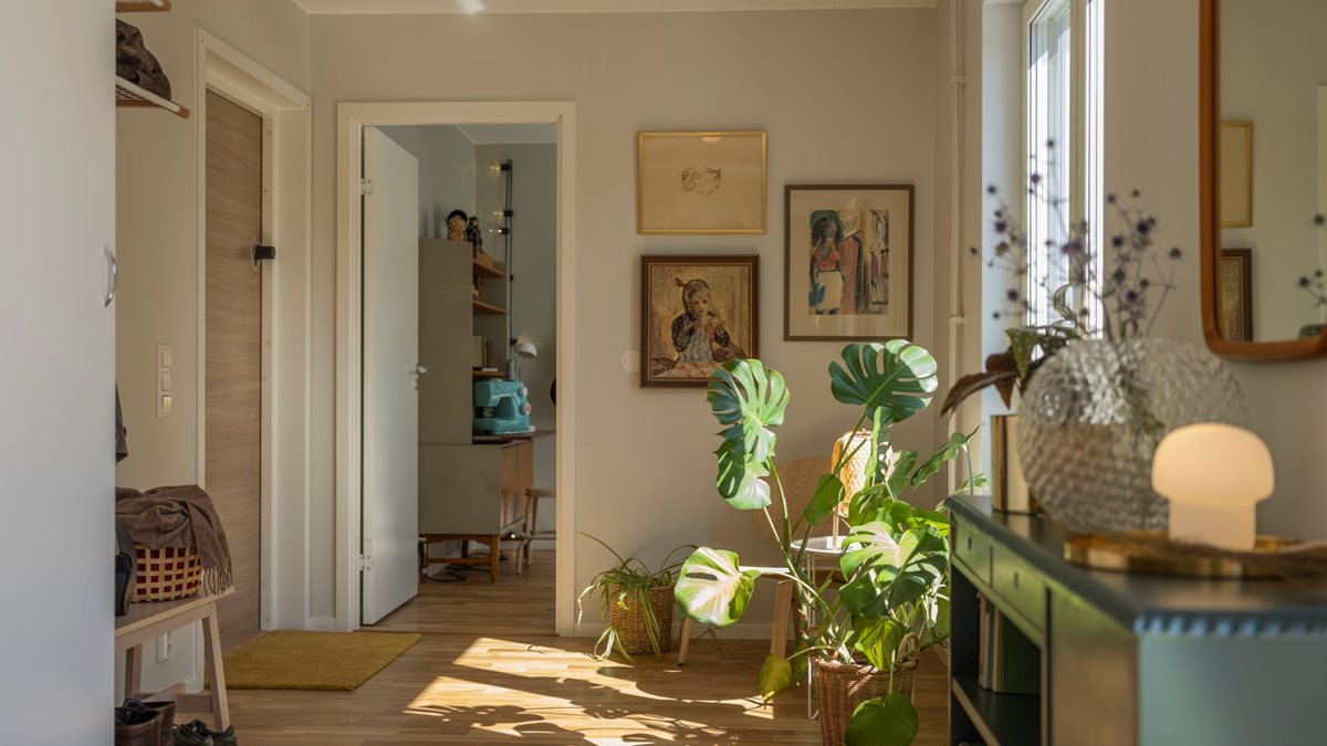 Hall i öppen planlösning